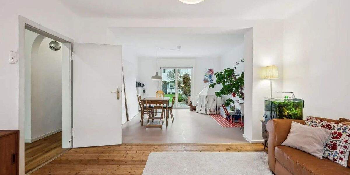 Reihenmittelhaus Aachen Aachen-Mitte - 5 Zimmer, 98 m&sup2;, 349.000&euro; | Angebot:25722755