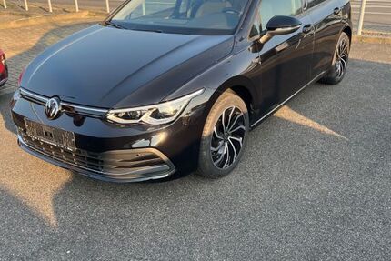 VW Golf 32.000 km 19.000 &euro; Nideggen 52385