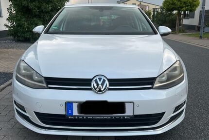 VW Golf 94.000 km 11.300 € Langerwehe 52379