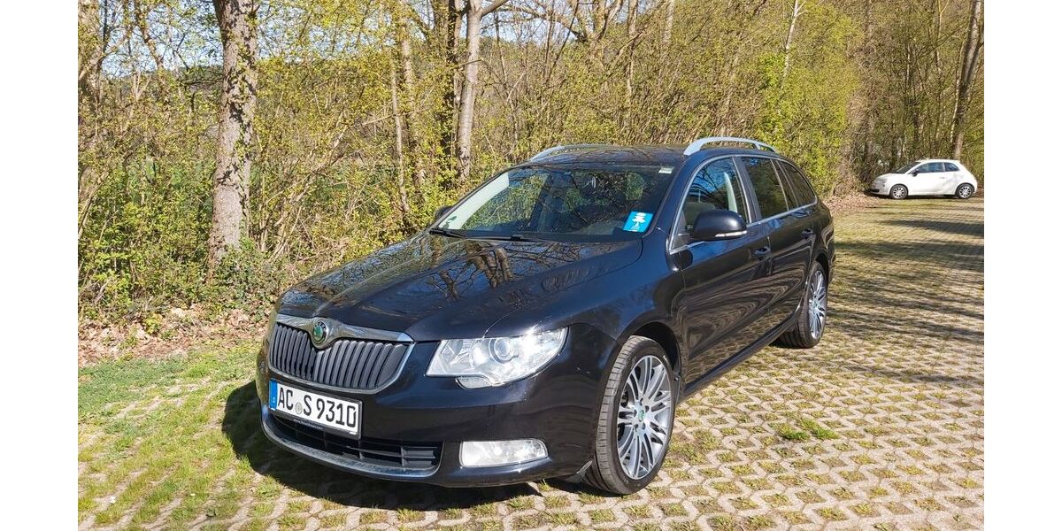 Skoda Superb 238.985 km 6.450 &euro; Kreuzau 52372