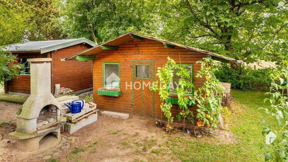 Gemütliches MFH mit großzügigem Garten und Schwimmteich in attraktiver Lage von Alsdorf