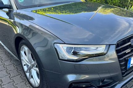 Audi A5 127.000 km 18.800 &euro; Düren 52351