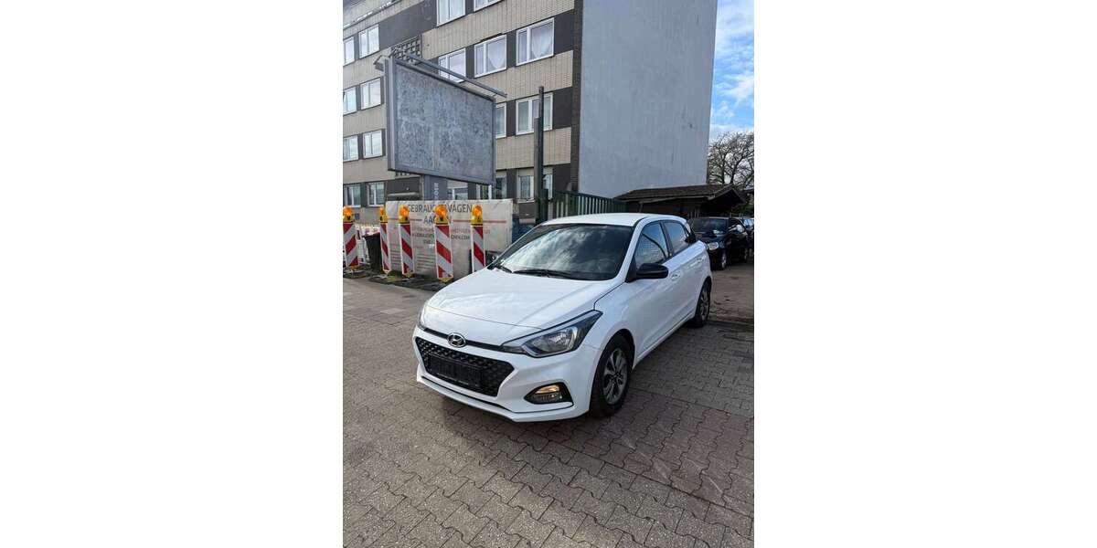 Hyundai i20 84.678 km 13.499 &euro; Aachen 52070