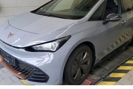 Cupra Born 22.361 km 24.970 &euro; Aachen 52078