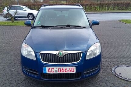 Skoda Fabia 137.434 km 2.799 &euro; Aachen 52080