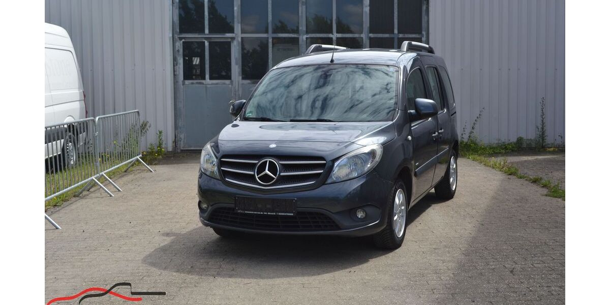 Mercedes-Benz Citan 117.000 km 9.950 &euro; Würselen 52146