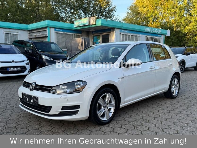 VW Golf 160.000 km 6.990 € Aachen 52078