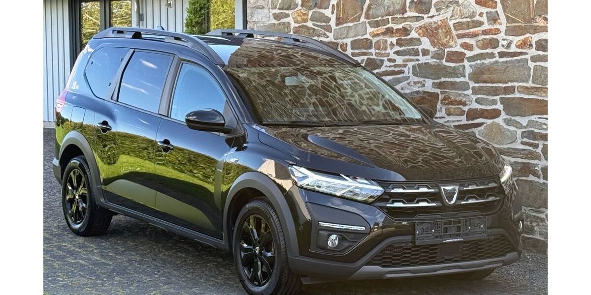 Dacia Jogger 51.805 km 15.990 &euro; Simmerath (bei Aachen) 52152