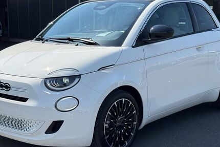 Fiat 500C 1.001 km 25.880 &euro; Düren 52351