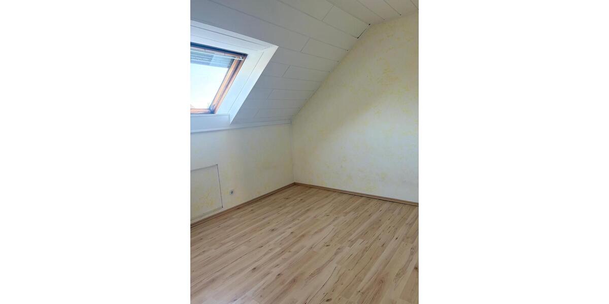Reihenhaus Herzogenrath - 5 Zimmer, 100 m&sup2;, 349.000&euro; | Angebot:27215542