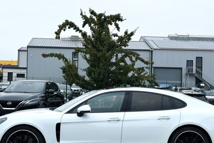 Porsche Panamera 141.000 km 51.900 &euro; Düren 52351