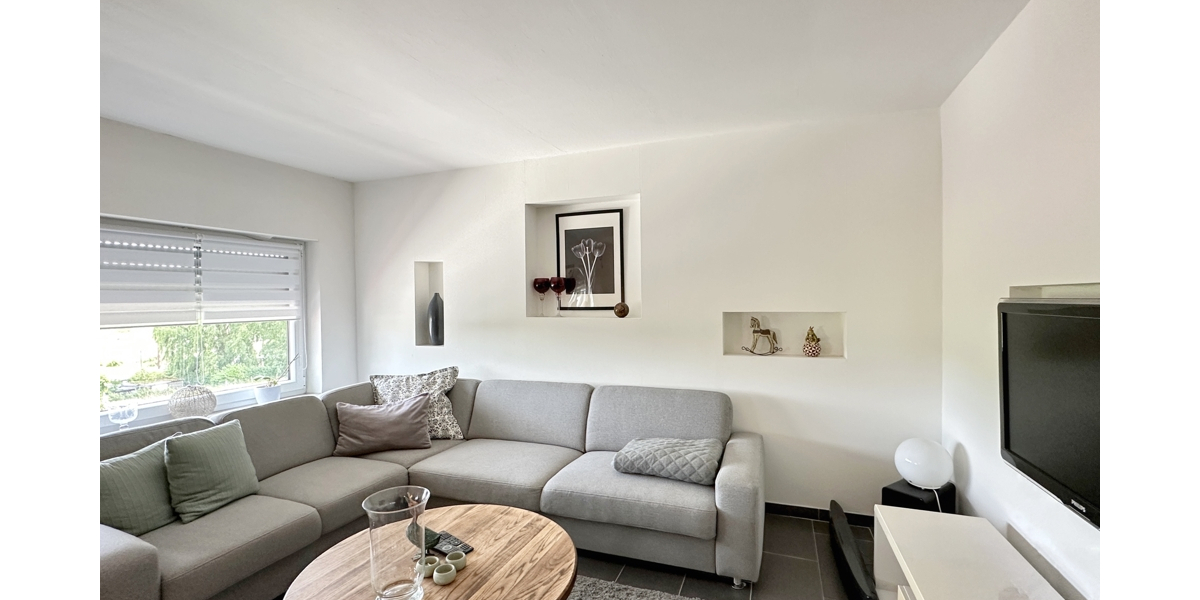 JÄSCHKE - Ihr Platz für Neues – Doppelhaus + Bungalow und großem Grundstück in Traumlage von Breinig - Zweifamilienhaus Stolberg (Rheinland) / Breinig Breinig | Angebot:22209491