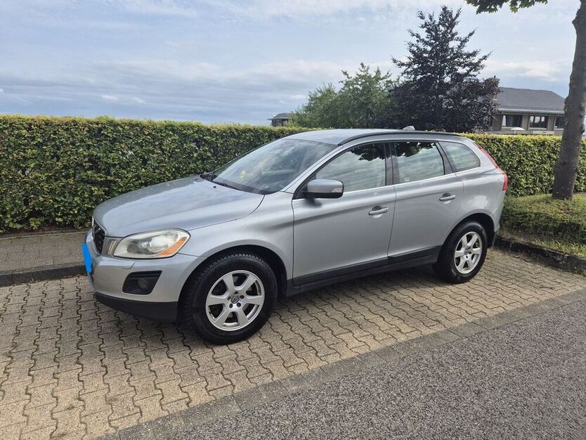 XC60