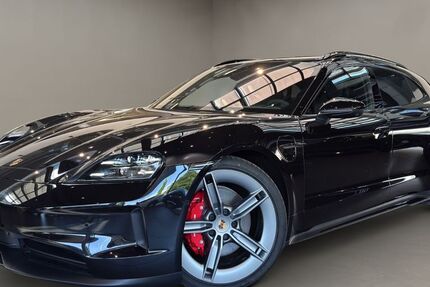 Porsche Taycan 13.654 km 106.900 &euro; Aachen 52068