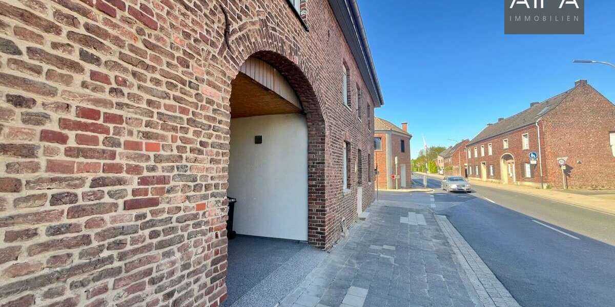 Einfamilienhaus Linnich-Gereonsweiler Gereonsweiler - 6 Zimmer, 216 m&sup2;, 269.000&euro; | Angebot:26592647
