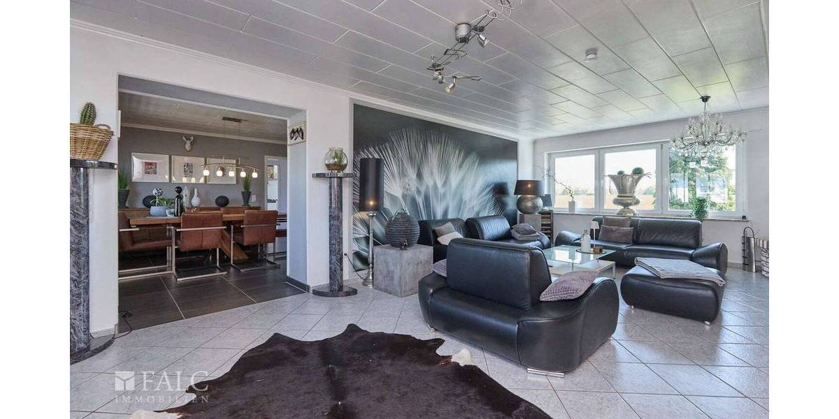 Reihenendhaus Alsdorf Ost - 8 Zimmer, 222 m&sup2;, 498.000&euro; | Angebot:26820177