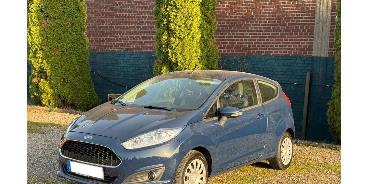 Ford Fiesta 225.000 km 2.250 &euro; Düren 52351