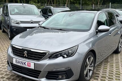 Peugeot 308 128.554 km 8.900 &euro; Würselen 52146