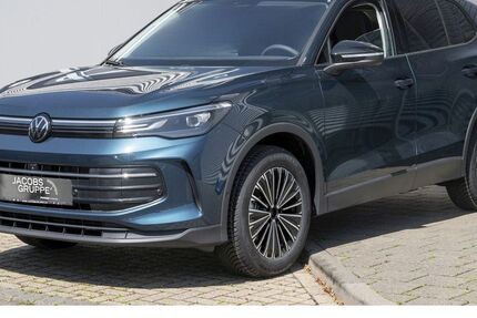 VW Tiguan 3.333 km 41.990 &euro; Düren 52351