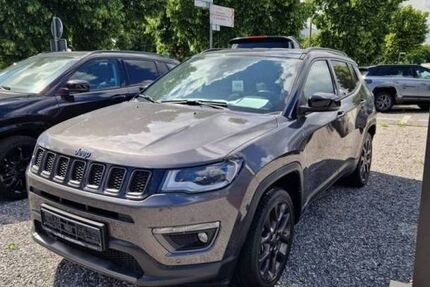 Jeep Compass 57.660 km 20.900 &euro; Jülich 52428