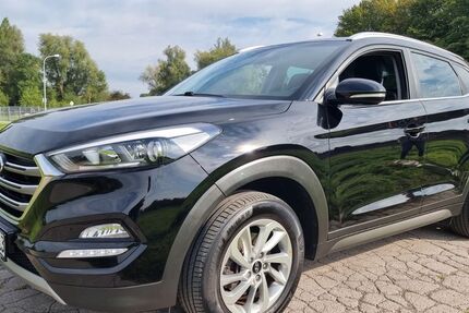 Hyundai TUCSON 174.000 km 10.400 &euro; Eschweiler 52249