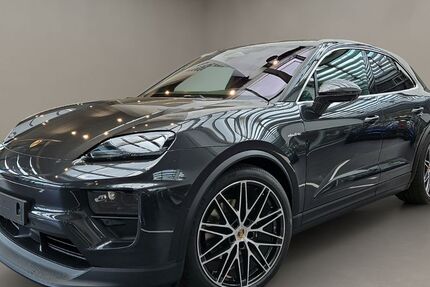 Porsche Macan 8.000 km 89.400 &euro; Aachen 52068