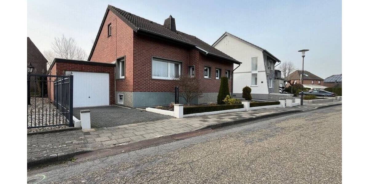 Mehrfamilienhaus, Wohnhaus Geilenkirchen Bauchem - 2 Zimmer, 66 m&sup2;, 198.500&euro; | Angebot:26192202