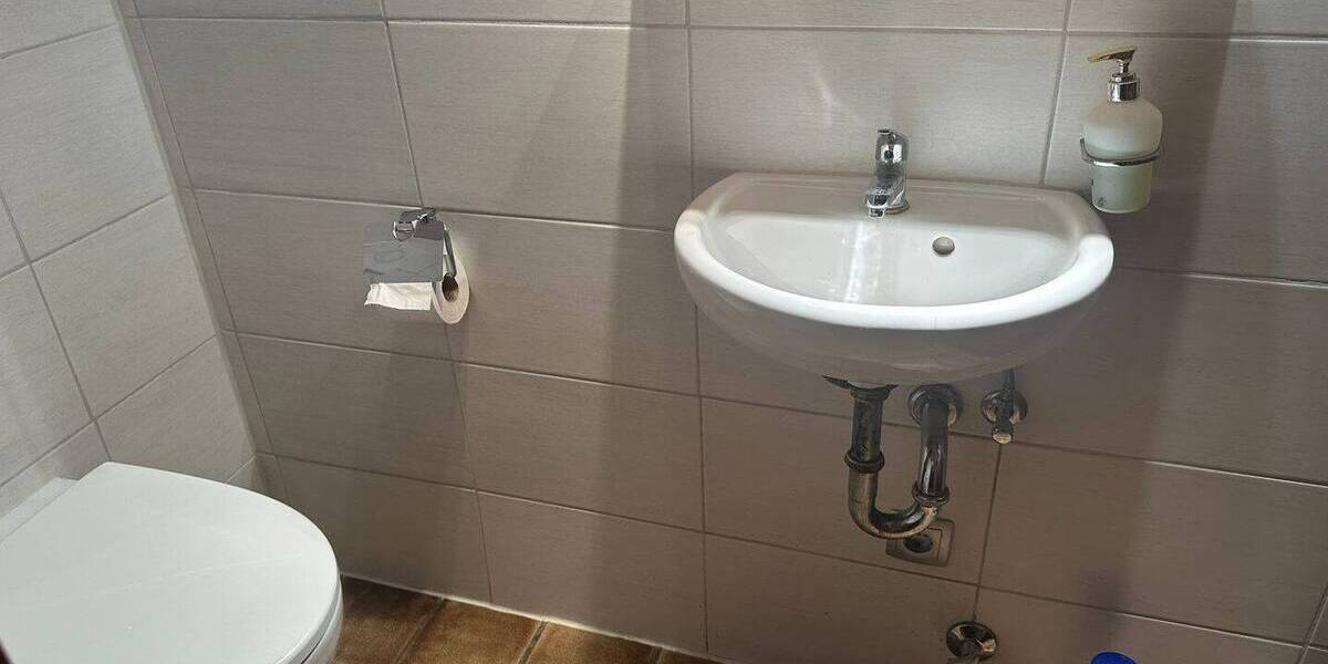 Mehrfamilienhaus, Wohnhaus Geilenkirchen - 6 Zimmer, 159 m&sup2;, 298.000&euro; | Angebot:25777058