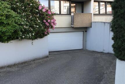 Tiefgaragenstellplatz in Aachen Laurensberg zimmer