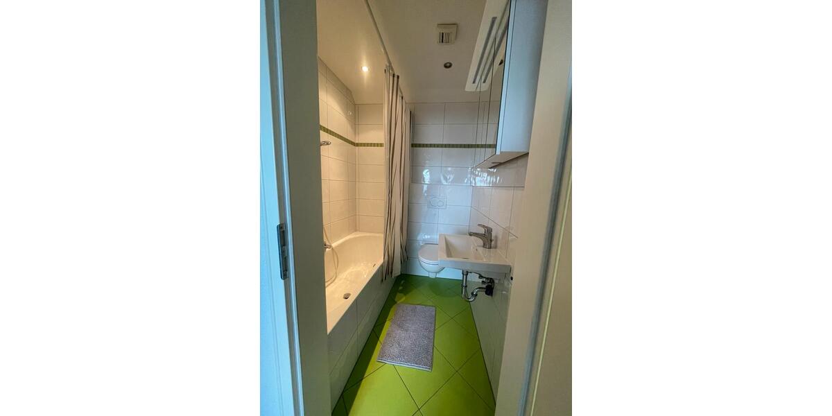 Reihenhaus Eschweiler - 6 Zimmer, 120 m&sup2;, 1.700&euro; | Angebot:26177405