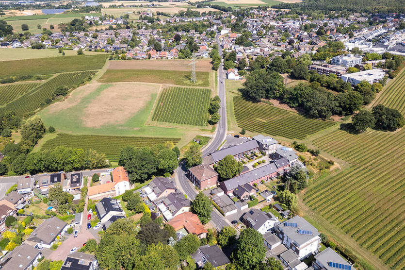 Herzogenrath - Sanierungsjuwel: Vom Zweifamilien- zum Vierfamilienhaus! 12 zimmer