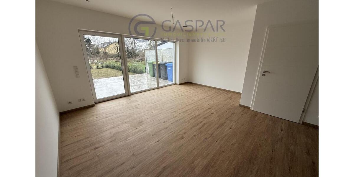 Reihenhaus Düren Mariaweiler-Hoven - 4 Zimmer, 120 m&sup2;, 1.635&euro; | Angebot:24700394