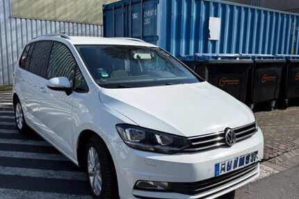 VW Touran 164.000 km 10.900 &euro; Herzogenrath 52134