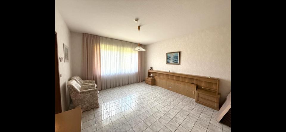 Bungalow Roetgen - 6 Zimmer, 150 m&sup2;, 1.480&euro; | Angebot:24433165