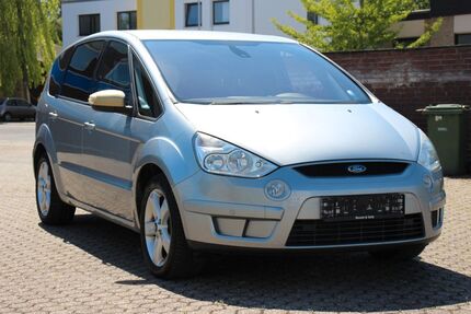 Ford S-Max 169.100 km 3.950 &euro; Düren 52349