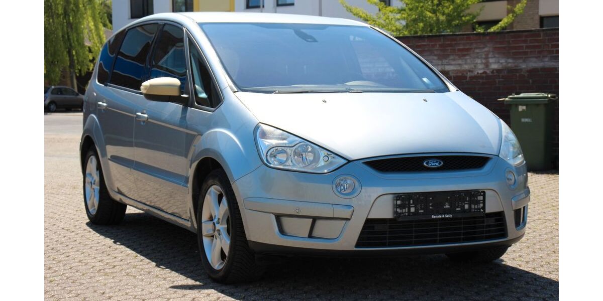 Ford S-Max 169.100 km 3.950 &euro; Düren 52349