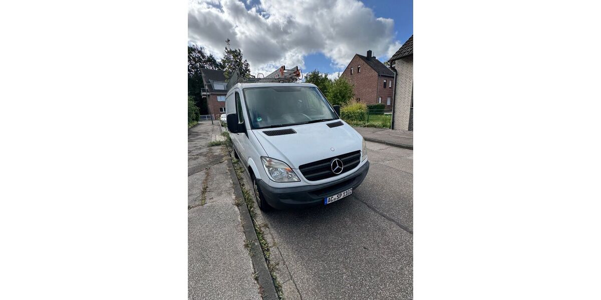 Mercedes-Benz Sprinter 187.000 km 9.900 &euro; Alsdorf 52477