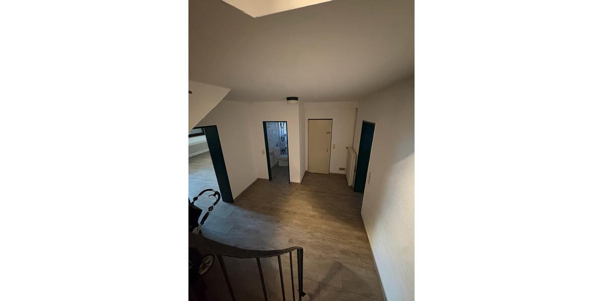Doppelhaushälfte Eschweiler - 5 Zimmer, 250 m&sup2;, 1.760&euro; | Angebot:25422417