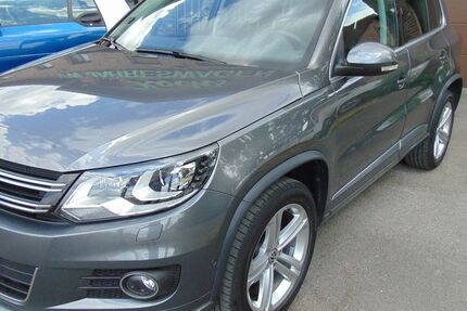 VW Tiguan 60.000 km 15.950 &euro; Eschweiler 52249