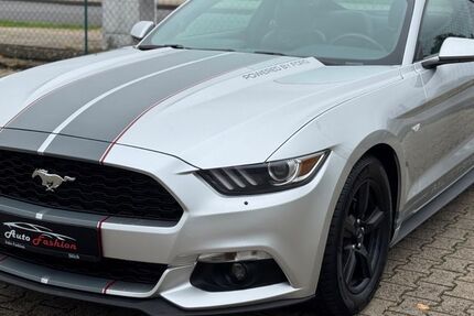 Ford Mustang 60.000 km 20.950 &euro; Jülich 52428