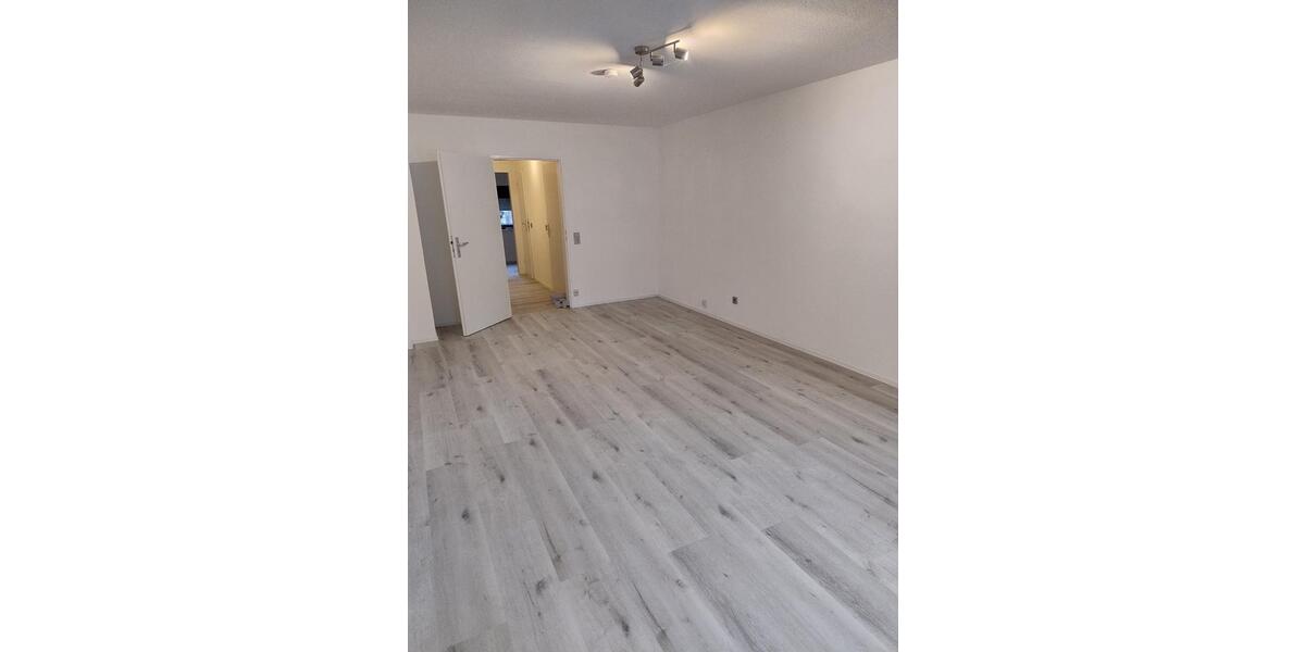 Hochparterre Würselen - 1 Zimmer, 40 m&sup2;, 550&euro; | Angebot:26322739