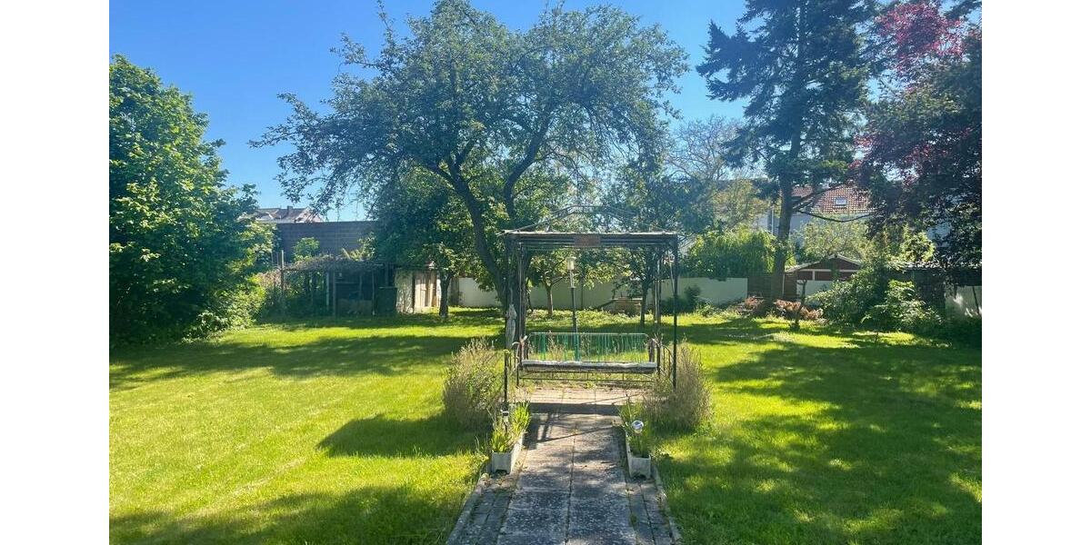 Doppelhaushälfte Düren - 7 Zimmer, 150 m&sup2;, 400.000&euro; | Angebot:26778714