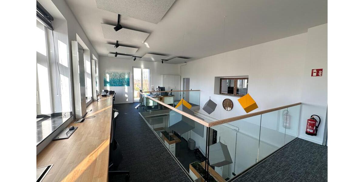 Moderne Büroräume mit offener Raumstruktur und Empore in zentraler Lage von Geilenkirchen zimmer