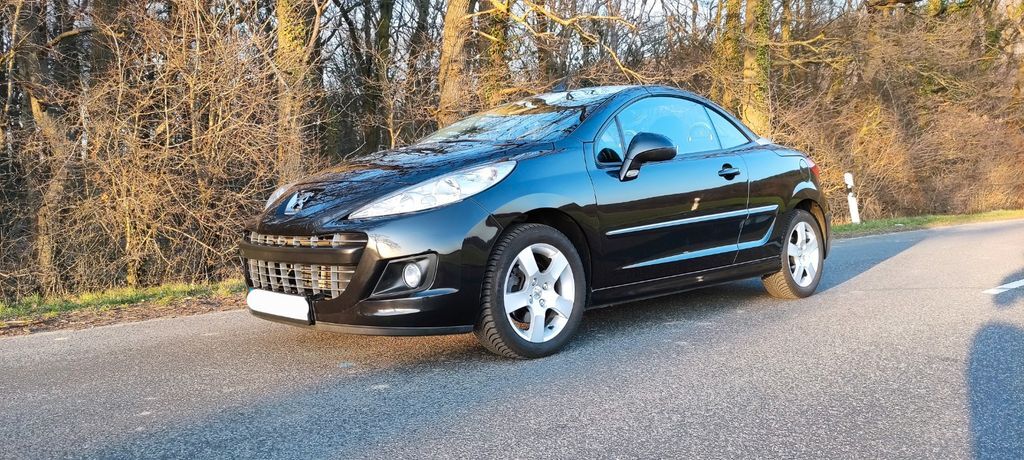 Peugeot 207 91.000 km 5.900 € Düren 52353