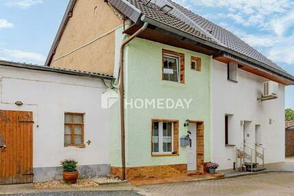Charmantes Reihenmittelhaus in ruhiger Traumlage mit schönem Garten 3 zimmer