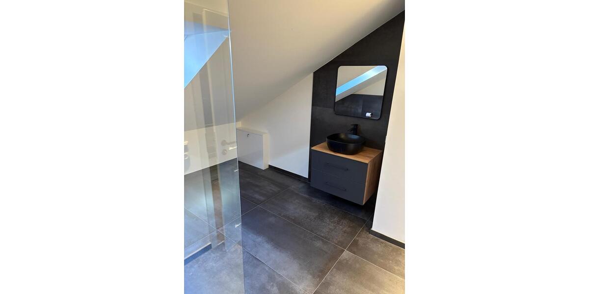 Bungalow Gangelt - 5 Zimmer, 200 m&sup2;, 1.999&euro; | Angebot:25647279