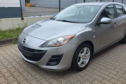 Mazda 3 90.000 km 5.990 € Eschweiler 52249