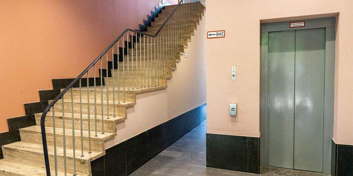 Etagenwohnung Aachen Frankenberger Viertel - 2 Zimmer, 72 m&sup2;, 651&euro; | Angebot:25672140