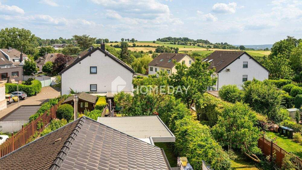 Reihenmittelhaus Würselen - 6 Zimmer, 160 m&sup2;, 399.000&euro; | Angebot:25737605