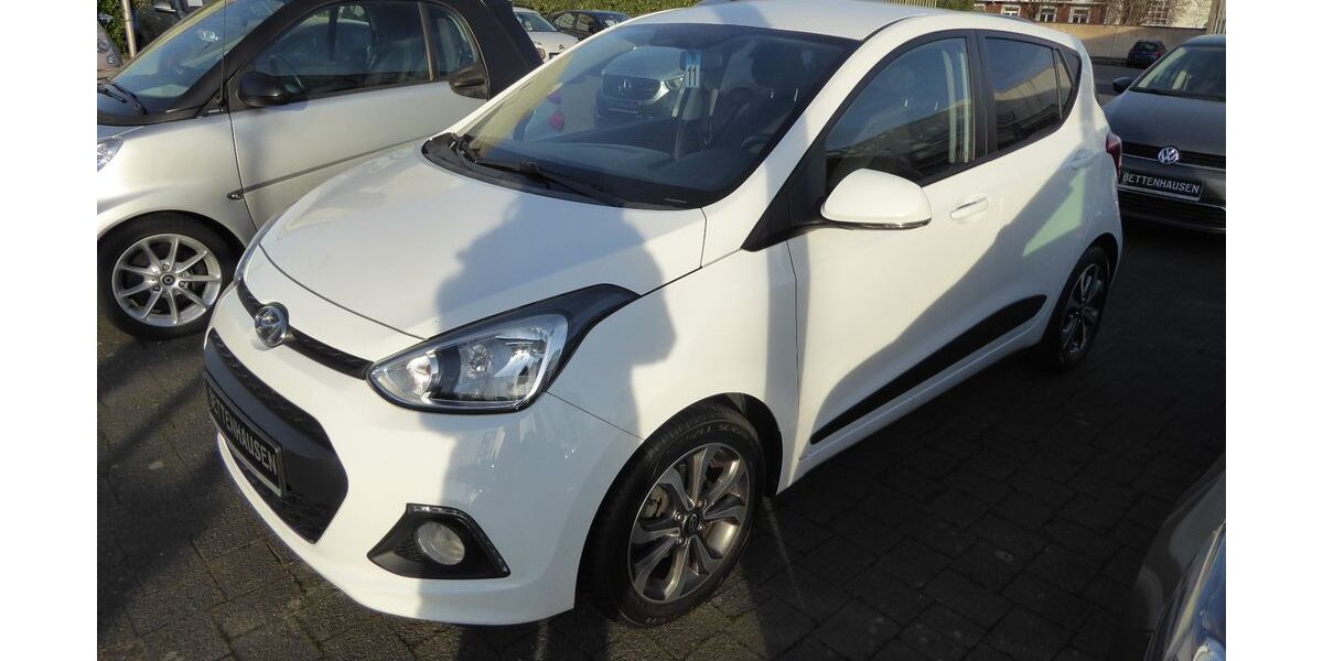 Hyundai i10 100.955 km 6.900 &euro; Herzogenrath 52134